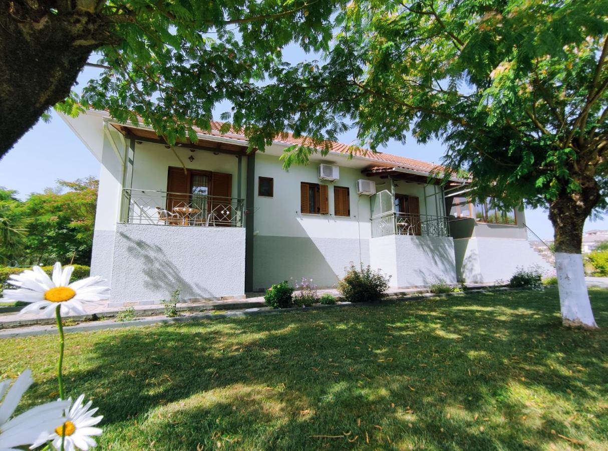 Zisis Garden Studios Ioannina Eksteriør billede