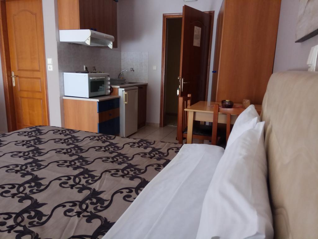 Zisis Garden Studios Ioannina Eksteriør billede