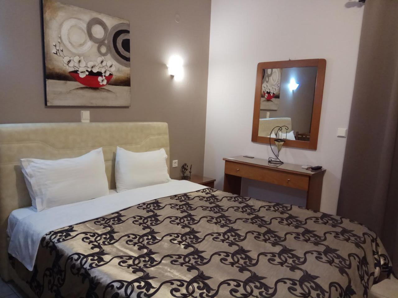 Zisis Garden Studios Ioannina Eksteriør billede